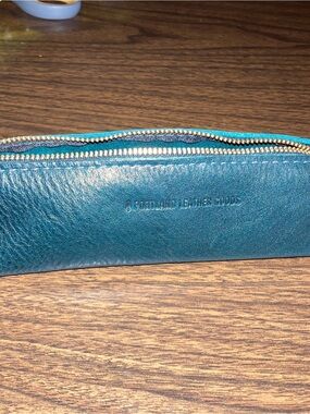 Portland Leather Boreal Canoe